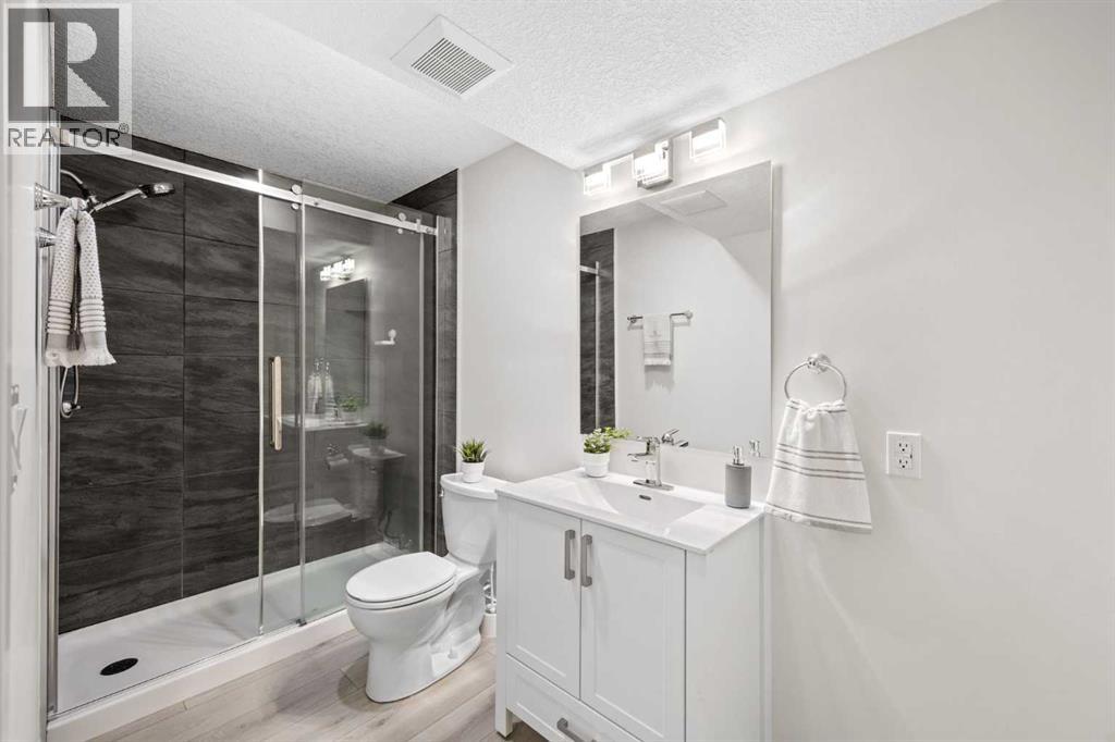 251 Chinook Gate Boulevard Sw Property Photo 37
