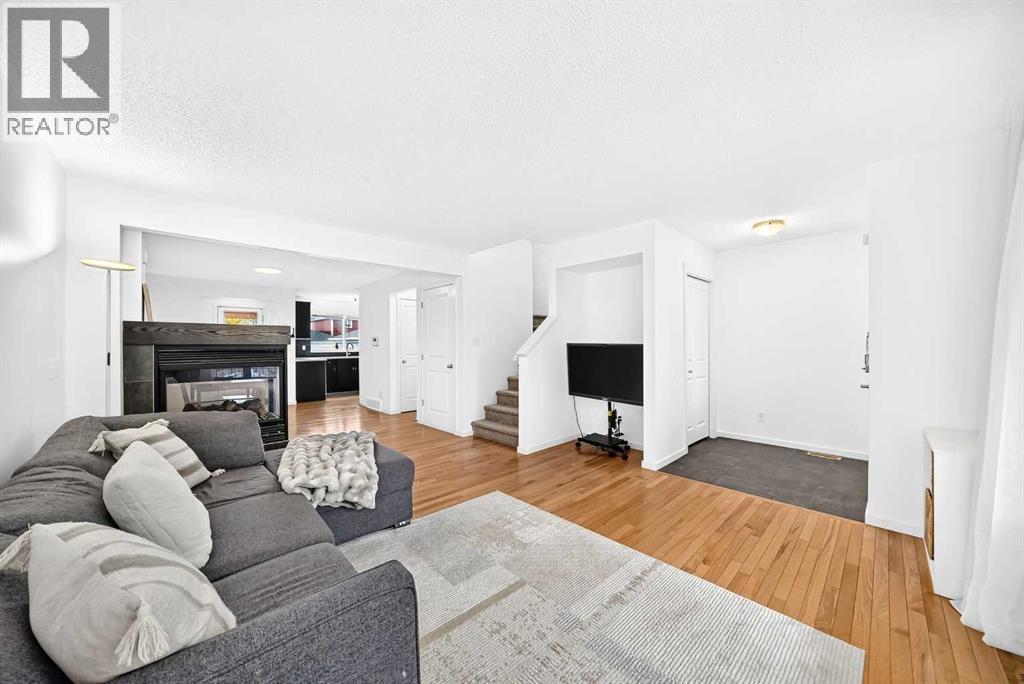 139 89 Street Sw Property Photo 8