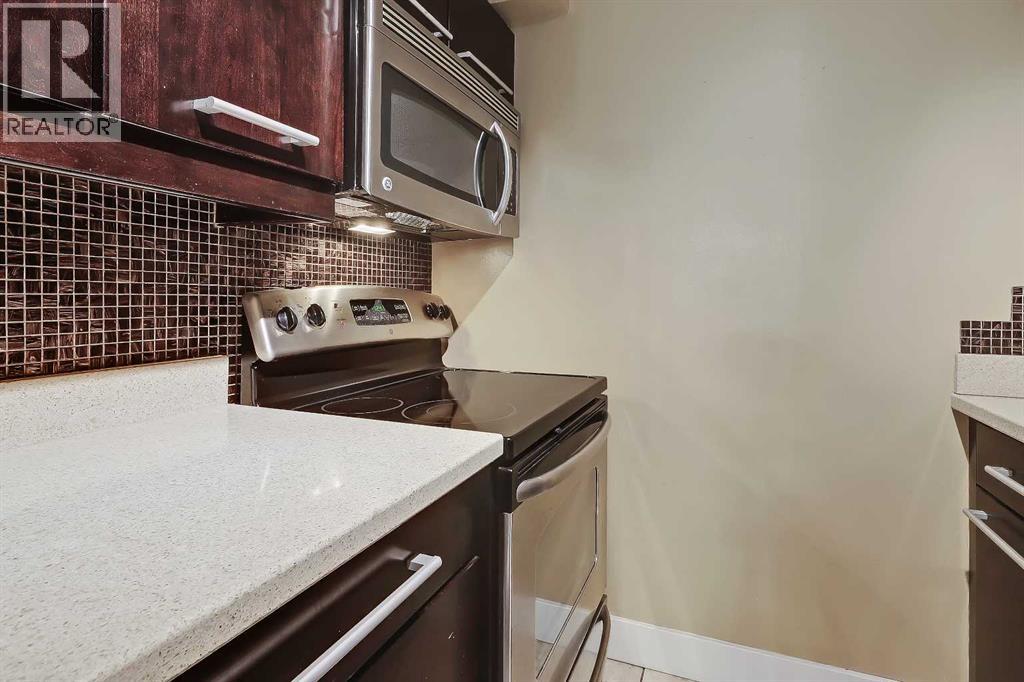 718 12 Avenue Southwest Property Photo 6