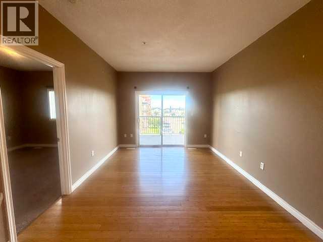 9225 Lakeland Drive Property Photo 6