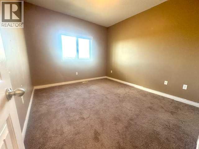 9225 Lakeland Drive Property Photo 9