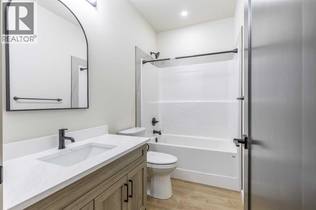 82 E 300 S Property Photo 21