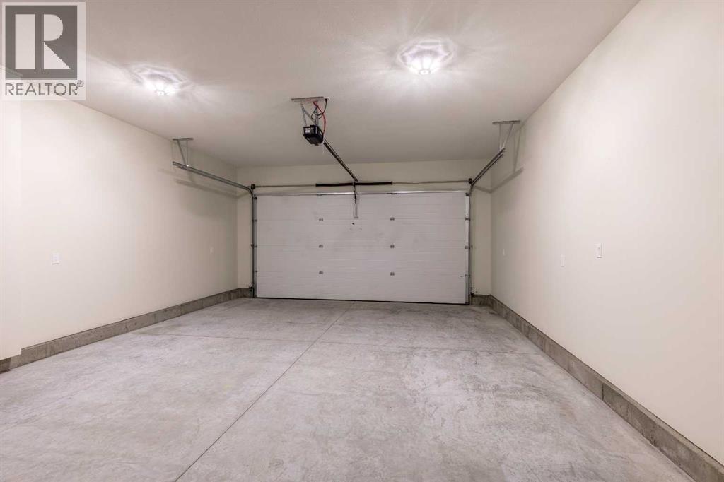 82 E 300 S Property Photo 22