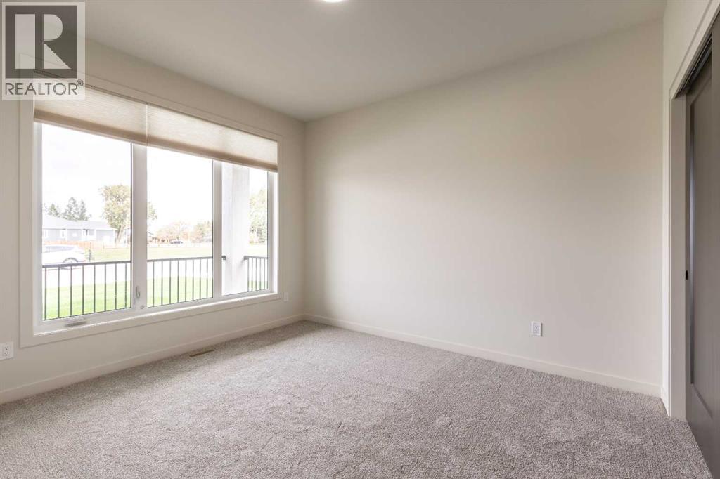 72 E 300 S Property Photo 16