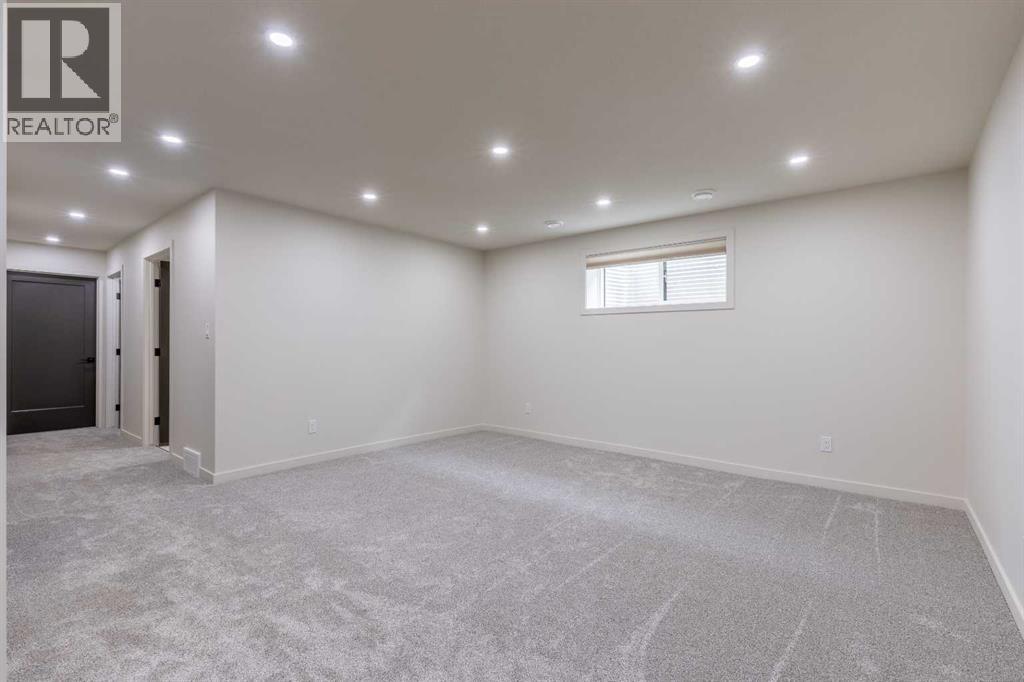 72 E 300 S Property Photo 19