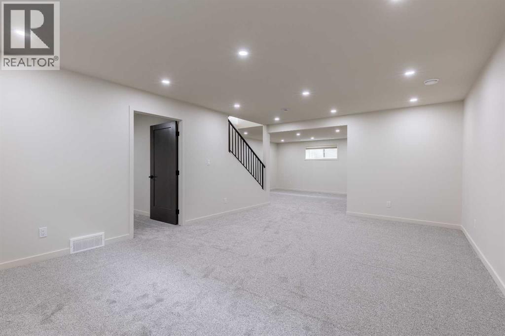 72 E 300 S Property Photo 20
