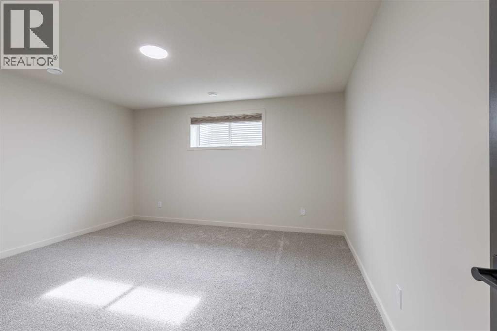 72 E 300 S Property Photo 24