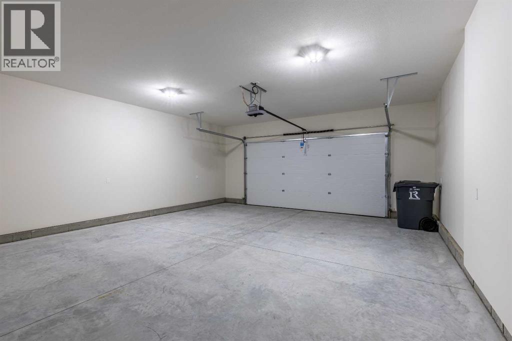 72 E 300 S Property Photo 28