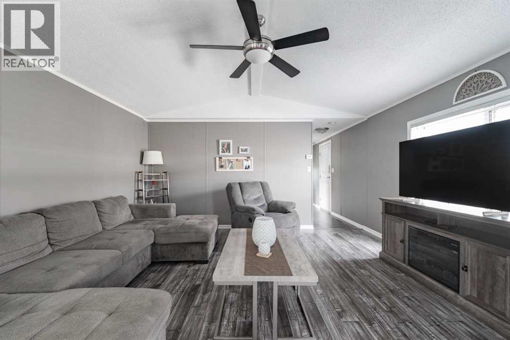 164 Caouette Crescent Property Photo 4