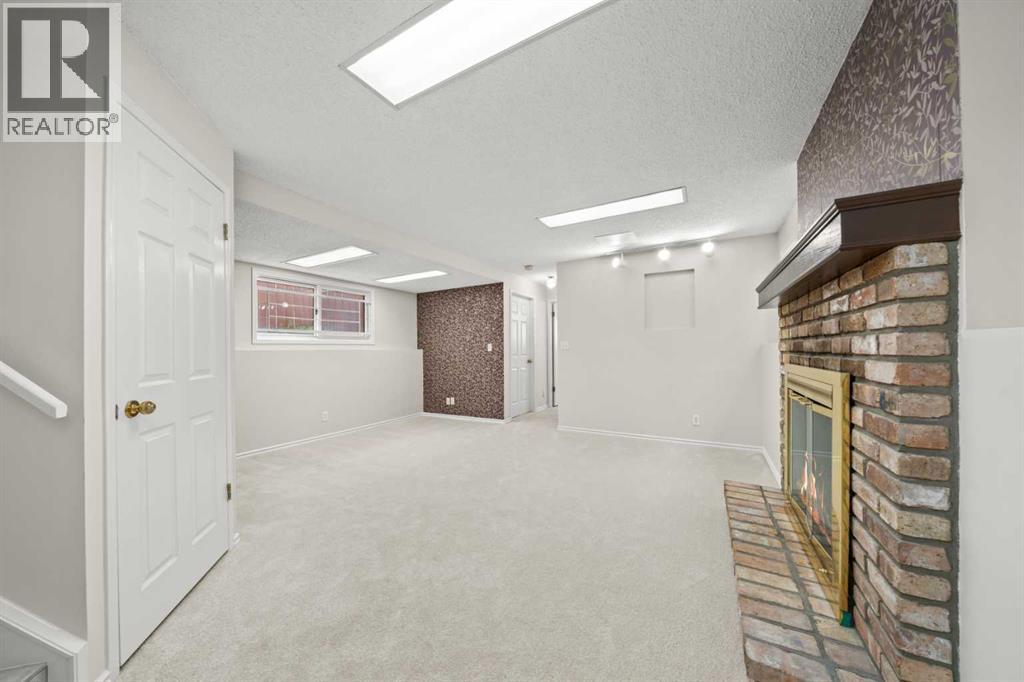 107 Tararidge Close Ne Property Photo 24