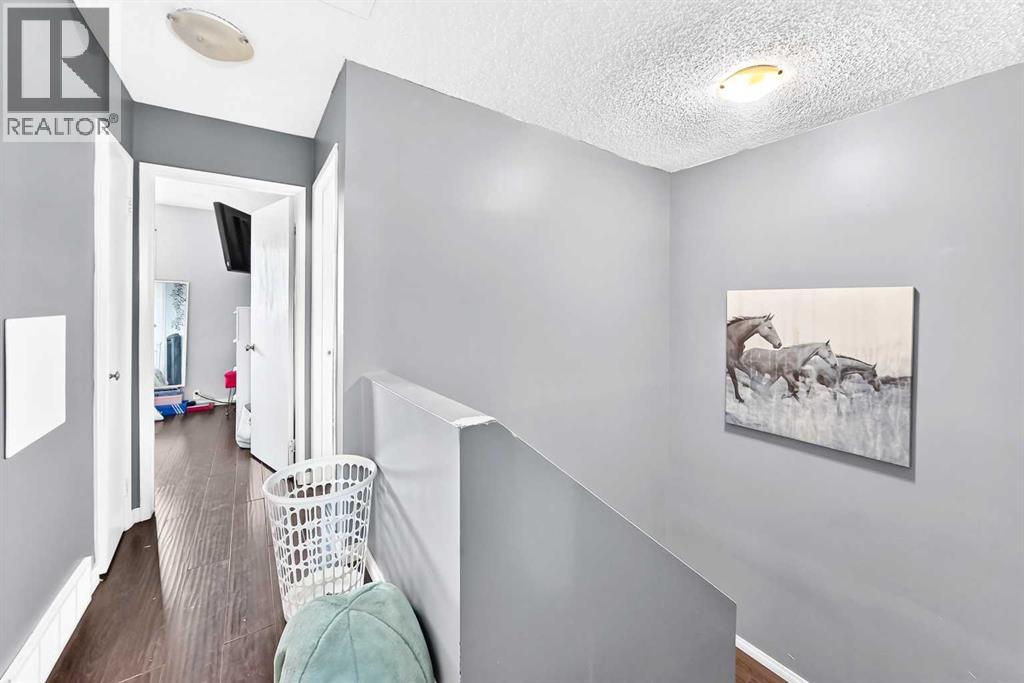 240 Jensen Drive Ne Property Photo 31