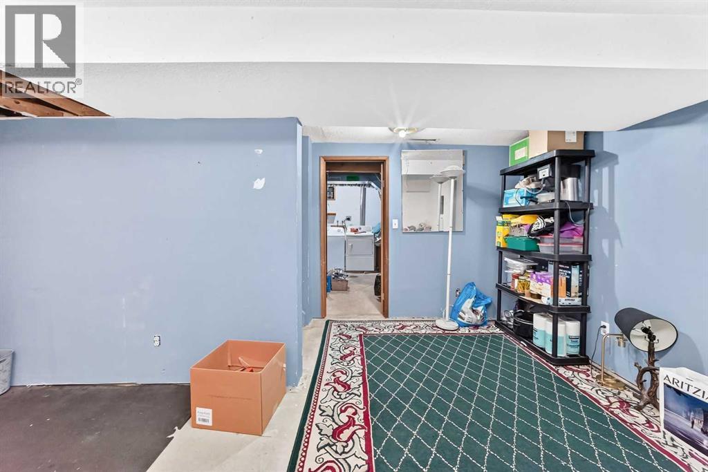 240 Jensen Drive Ne Property Photo 32