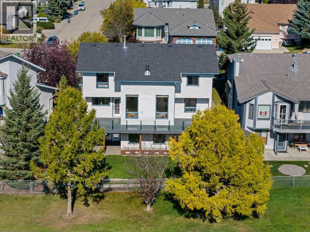 52 West Mitford Crescent Property Photo 2