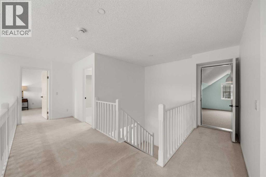 52 West Mitford Crescent Property Photo 16