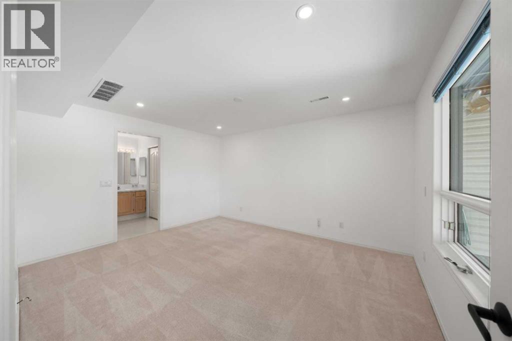 52 West Mitford Crescent Property Photo 30