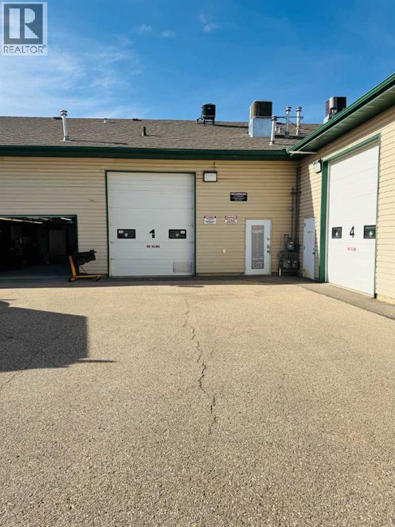 9715 105 Street Property Photo 12