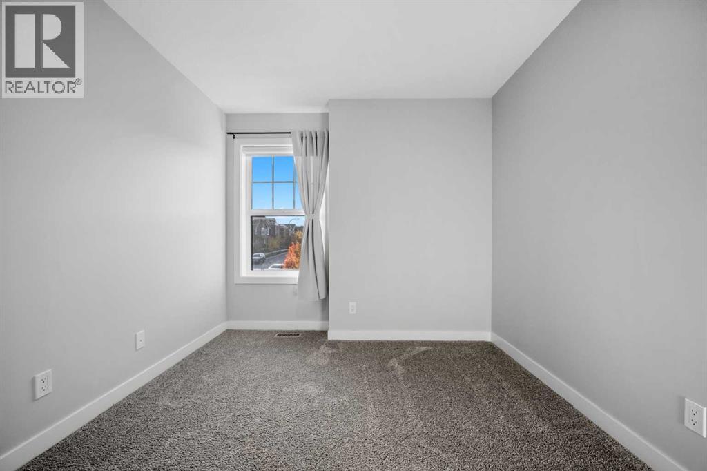 120 Treeline Manor Sw Property Photo 32