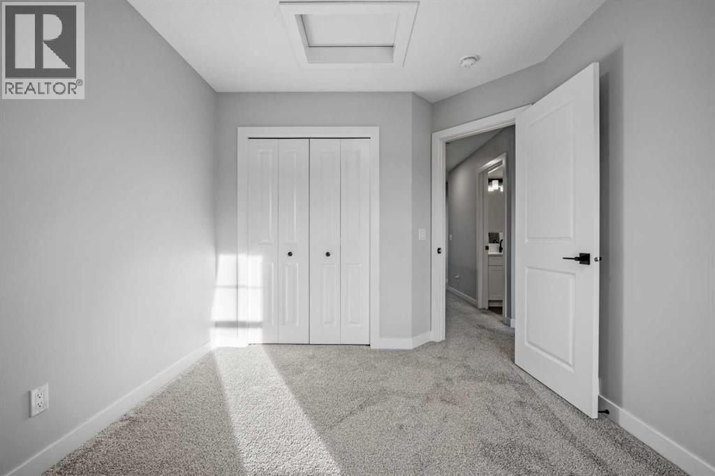 120 Treeline Manor Sw Property Photo 33