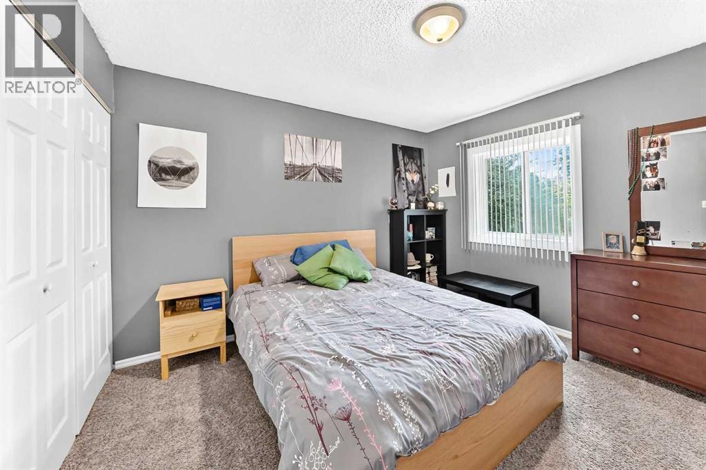8512 33 Avenue Nw Property Photo 17