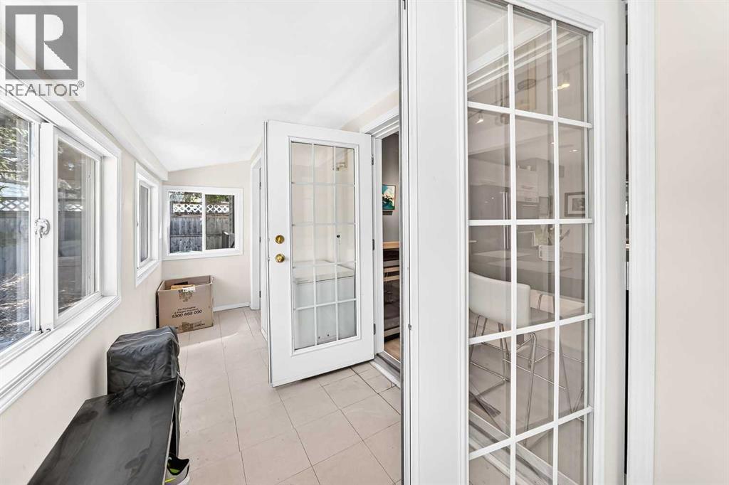 8512 33 Avenue Nw Property Photo 23