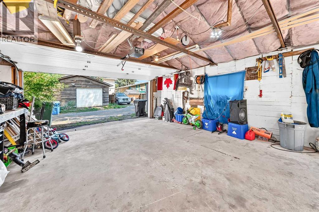 8512 33 Avenue Nw Property Photo 36