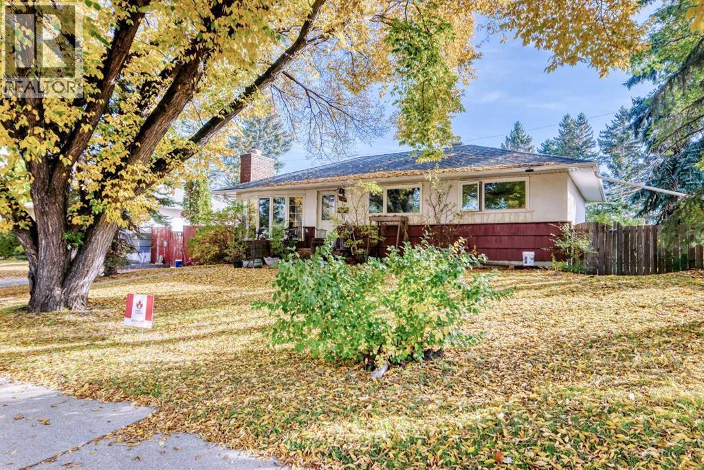 1936 45 Street Sw Property Photo 15