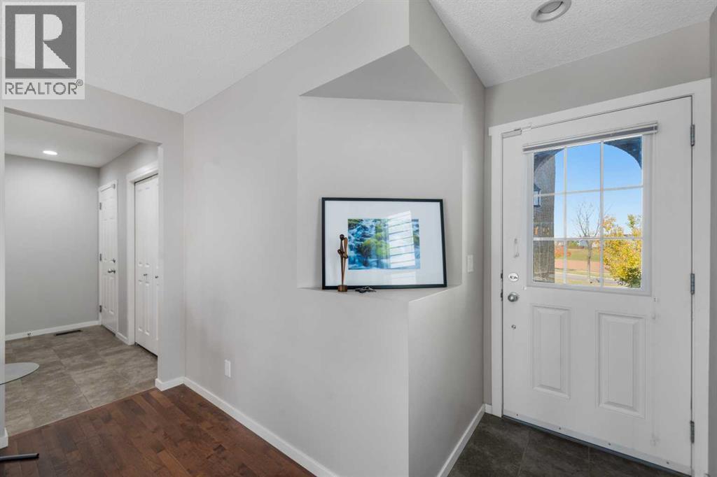 208 Sage Valley Drive Nw Property Photo 4