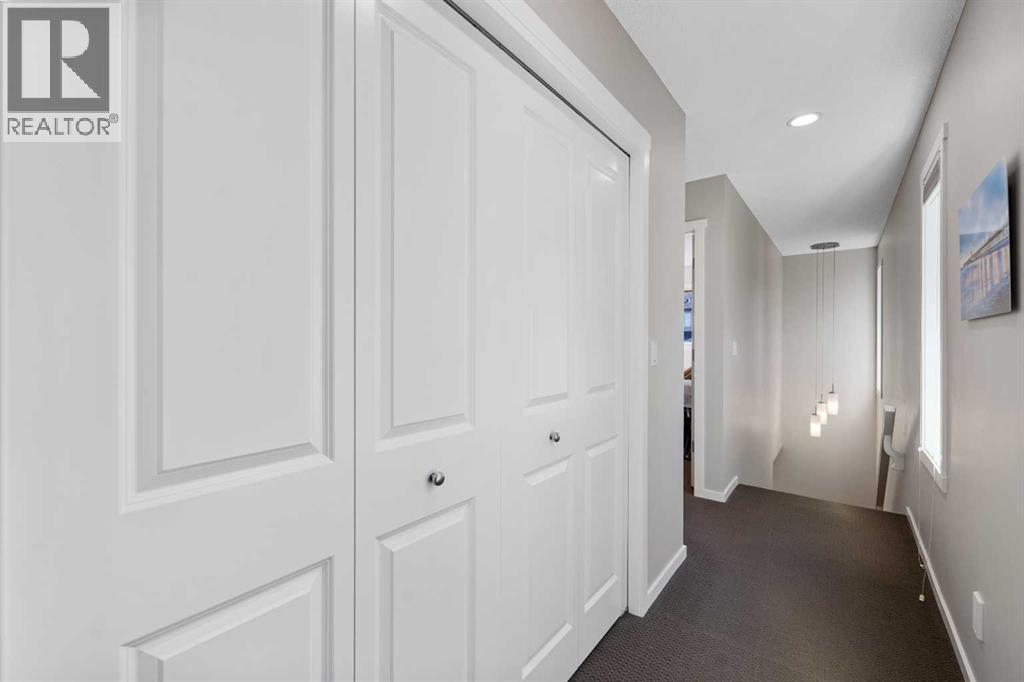 208 Sage Valley Drive Nw Property Photo 26