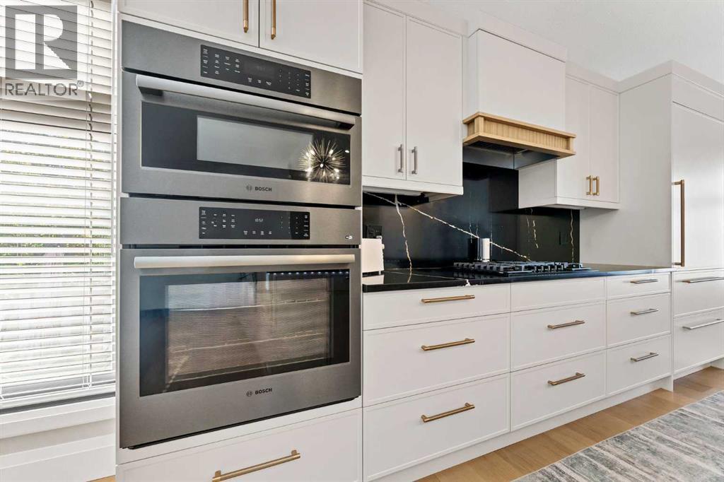 80 Vintage Meadows Place Se Property Photo 9