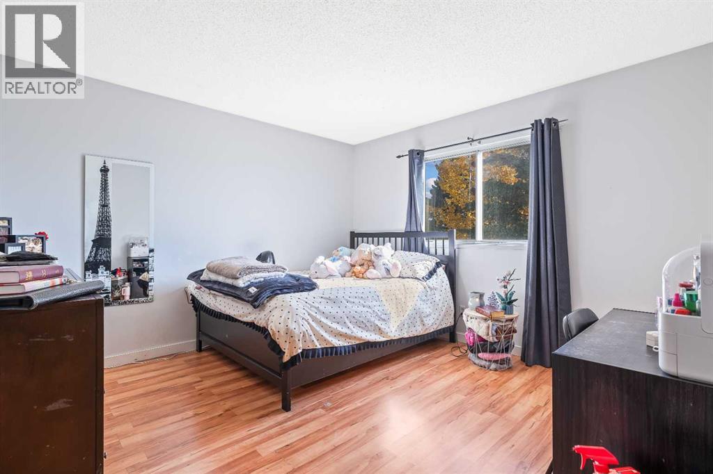 70 Dovercliffe Way Property Photo 25