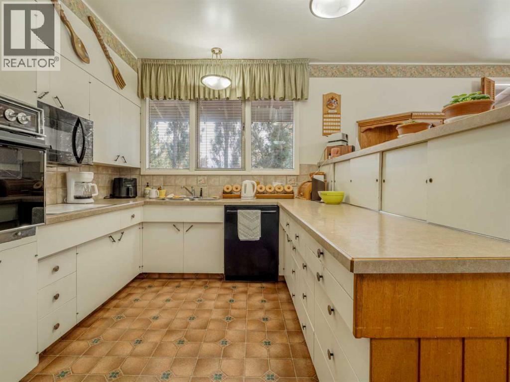 1088 Morden Avenue Property Photo 23