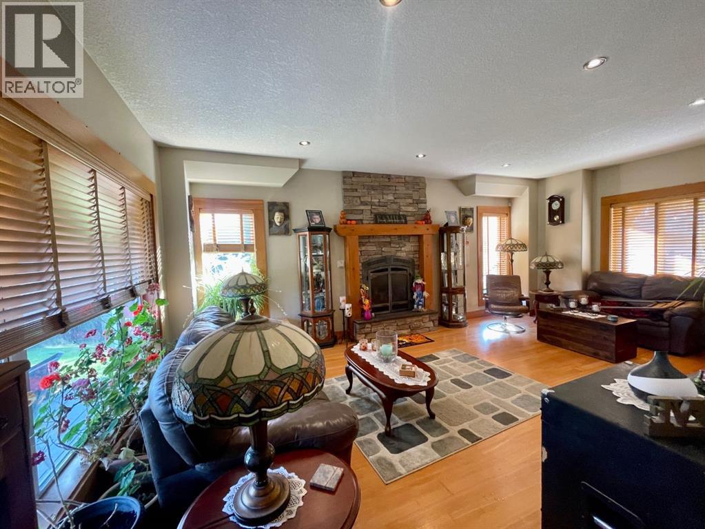4112 15 Avenue Property Photo 4