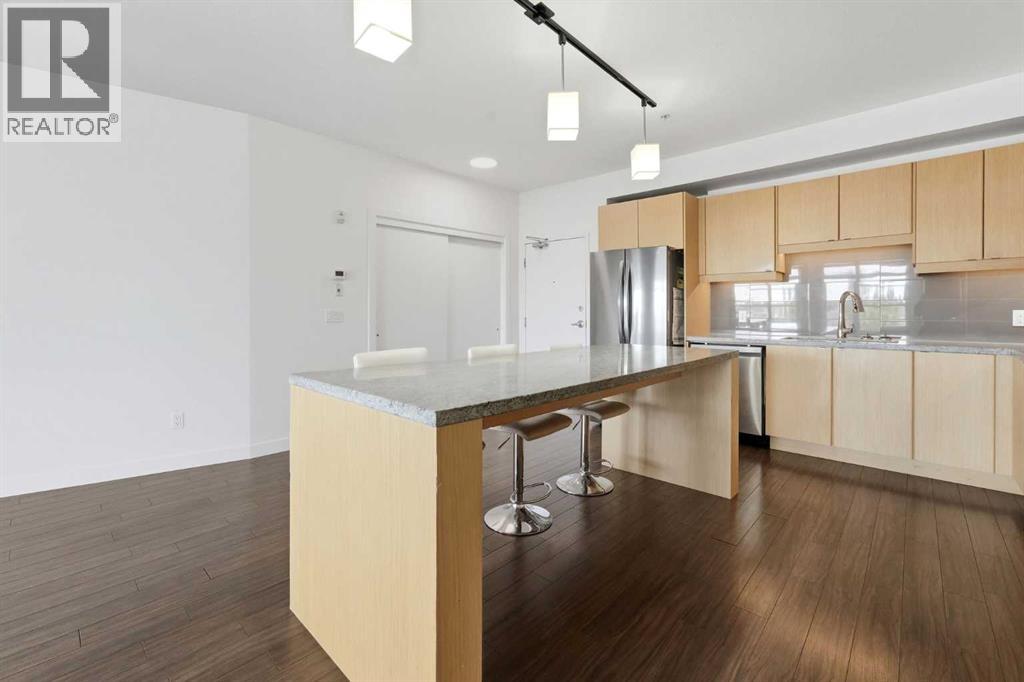 2660 22 Street Property Photo 8