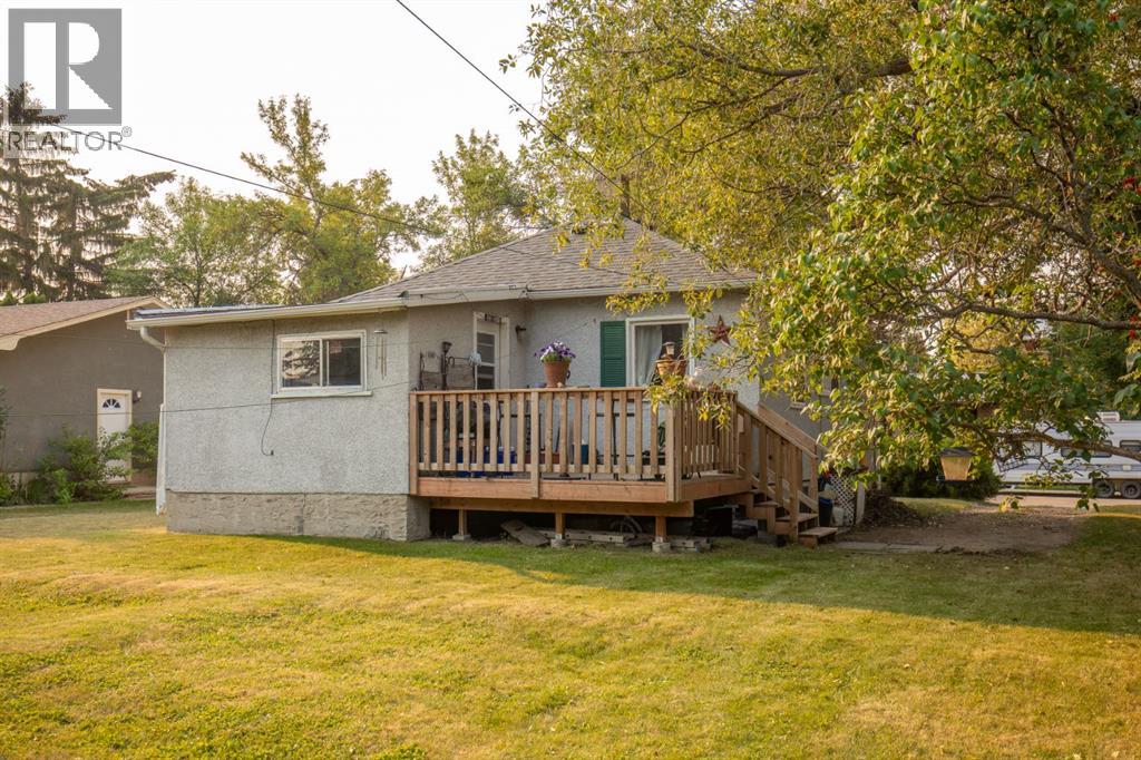 3830 46 Street Property Photo 19