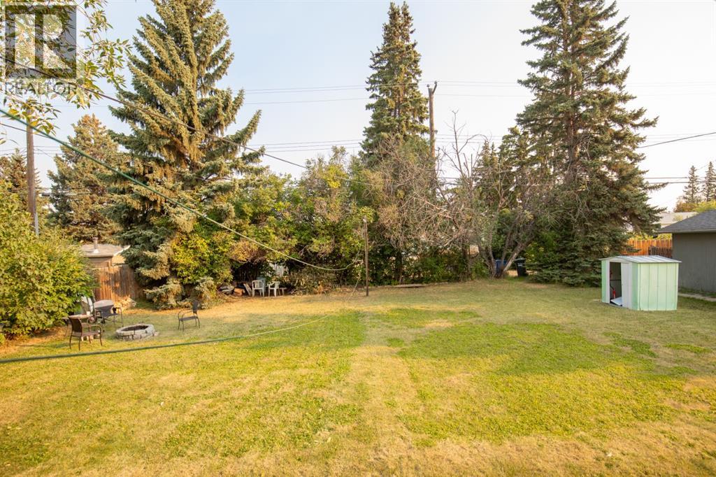 3830 46 Street Property Photo 21