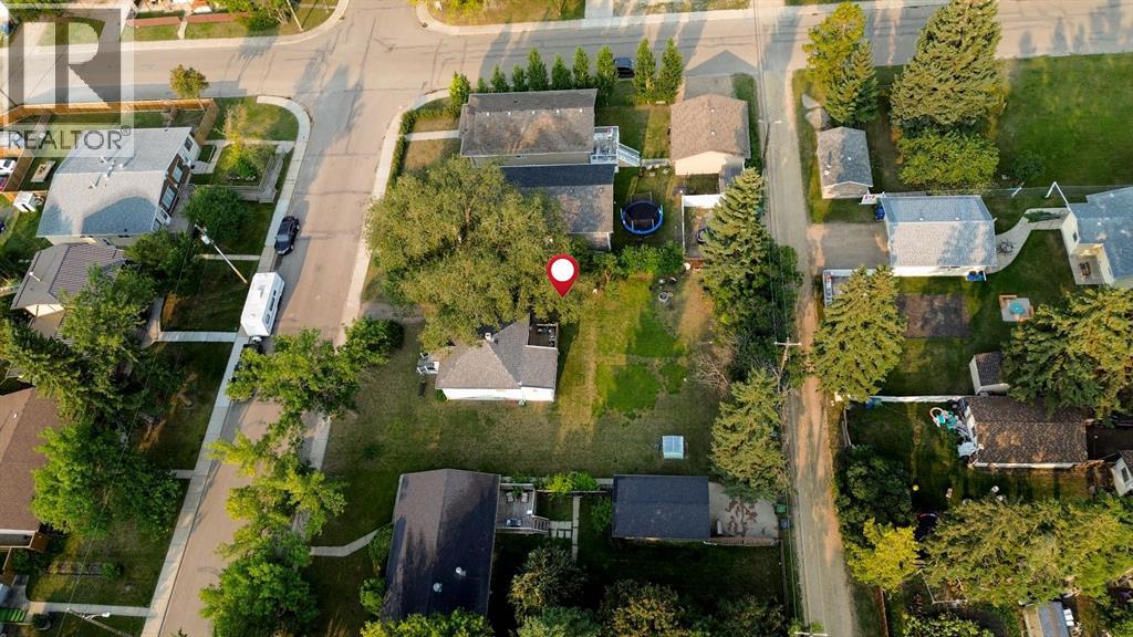 3830 46 Street Property Photo 31