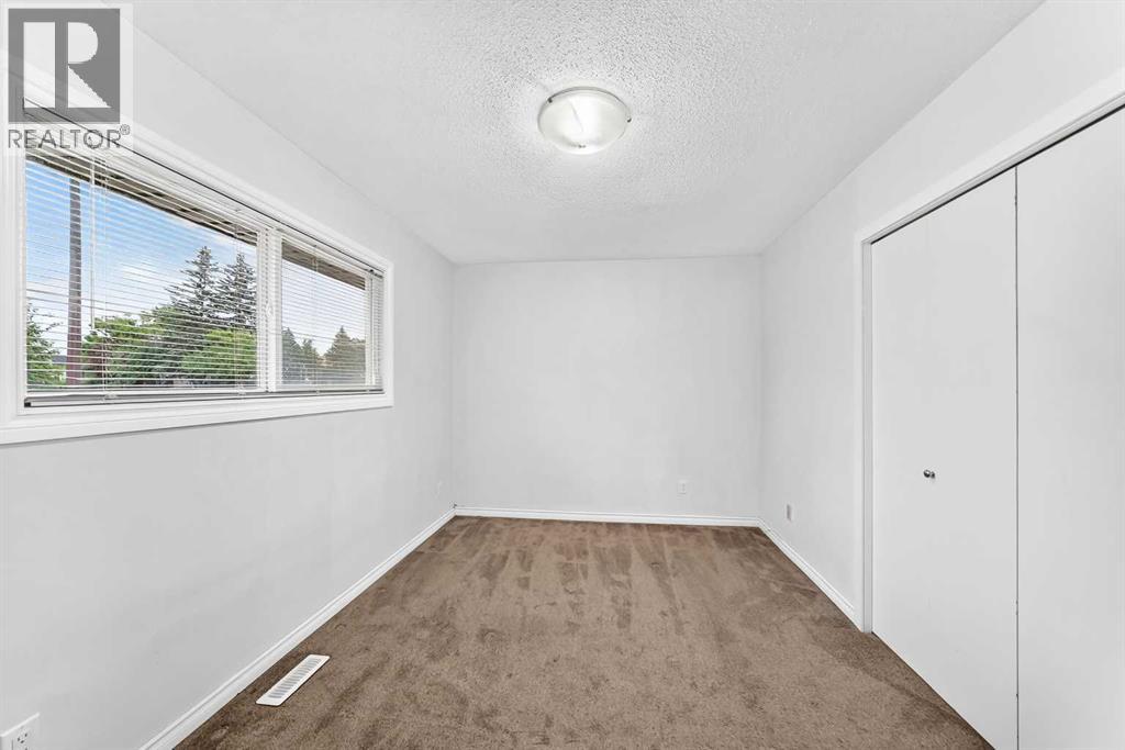 6607 Malvern Road Ne Property Photo 10