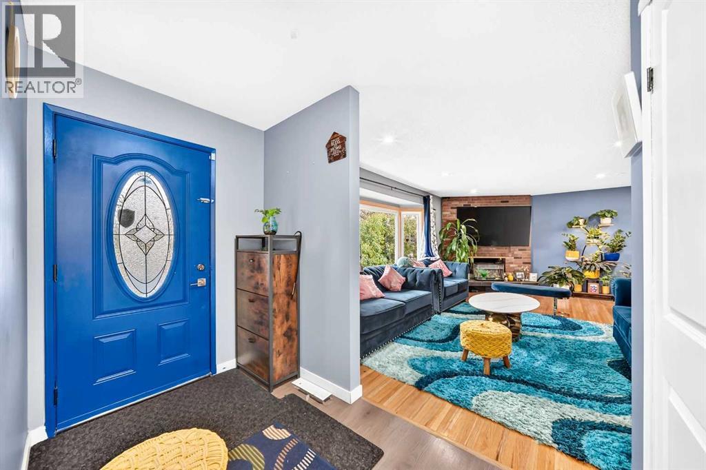 5447 Rundleview Road Ne Property Photo 4