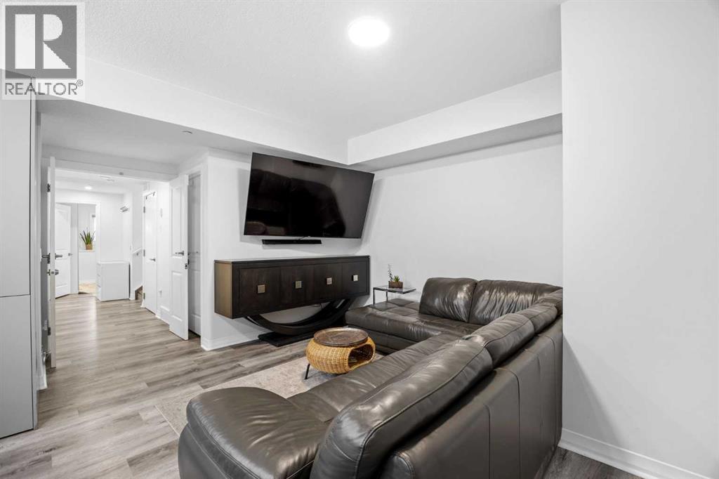 101 Howse Common Ne Property Photo 40