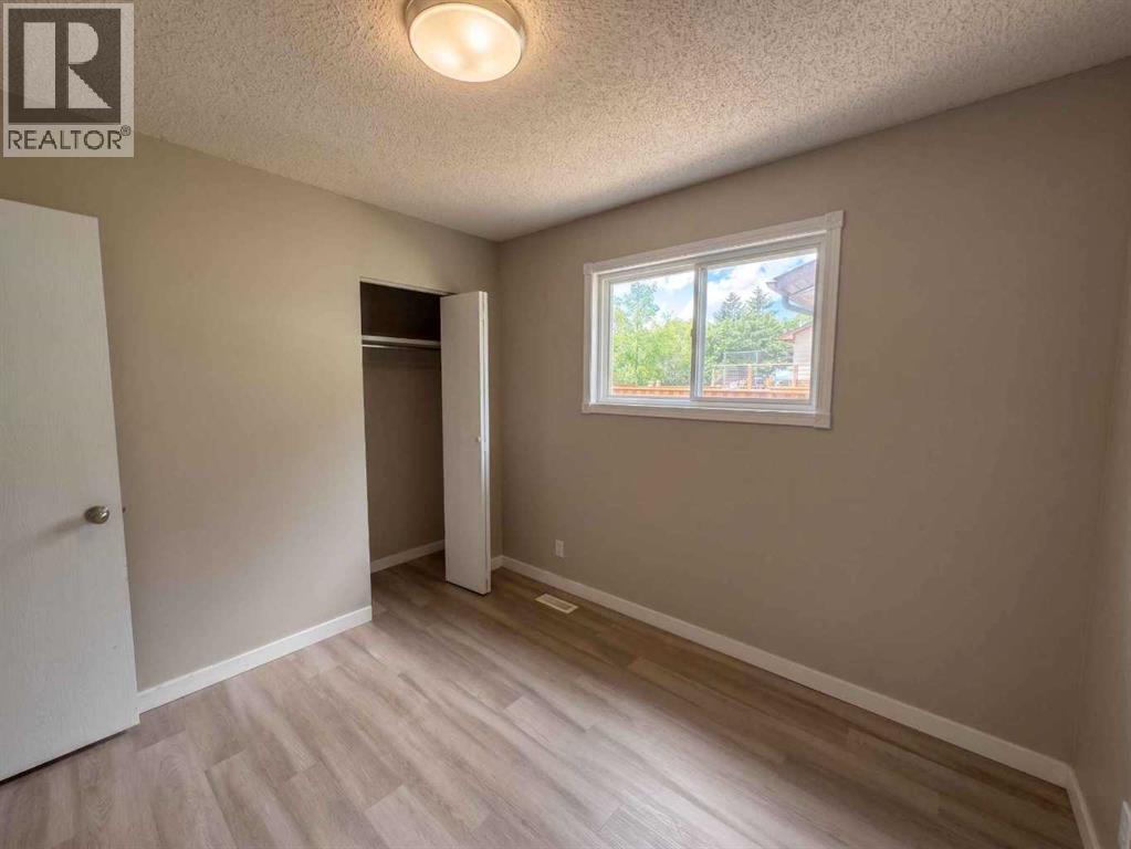 1095 Berkley Drive Nw Property Photo 11