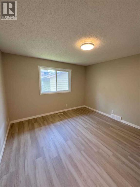 1095 Berkley Drive Nw Property Photo 12