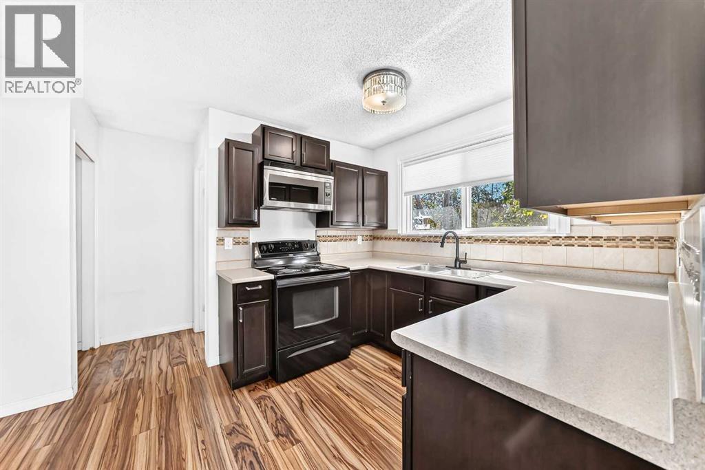 143 Deer Ridge Way Se Property Photo 7