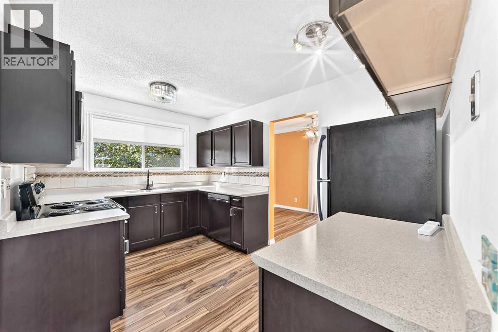 143 Deer Ridge Way Se Property Photo 8