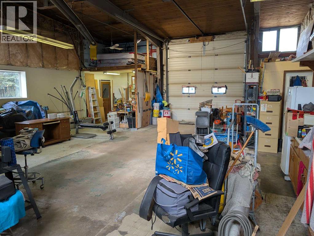 802 Railway Avenue Property Photo 21