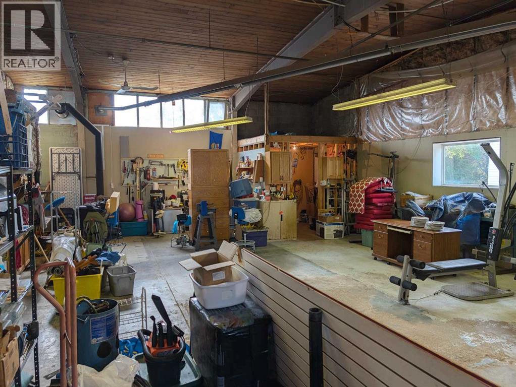 802 Railway Avenue Property Photo 22