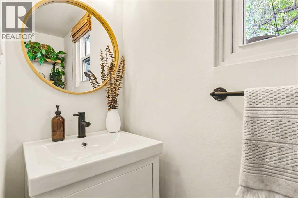 2206 29 Avenue Sw Property Photo 12