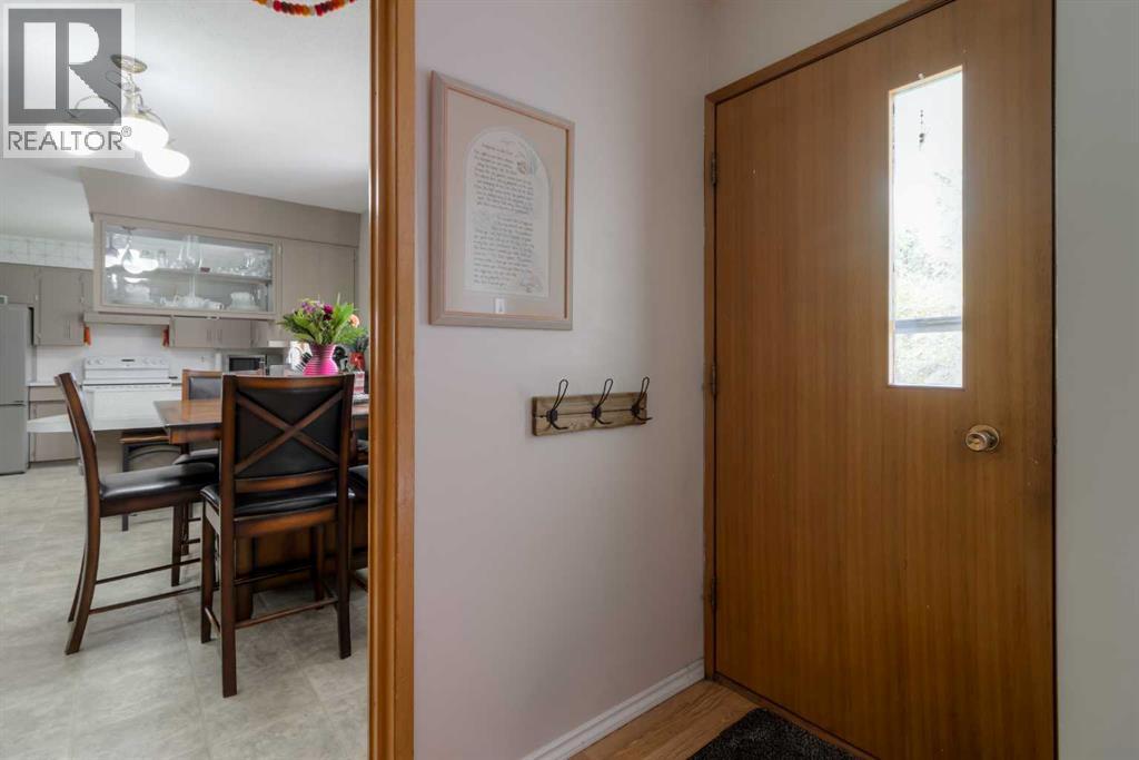 93009 211 Range Road Property Photo 18