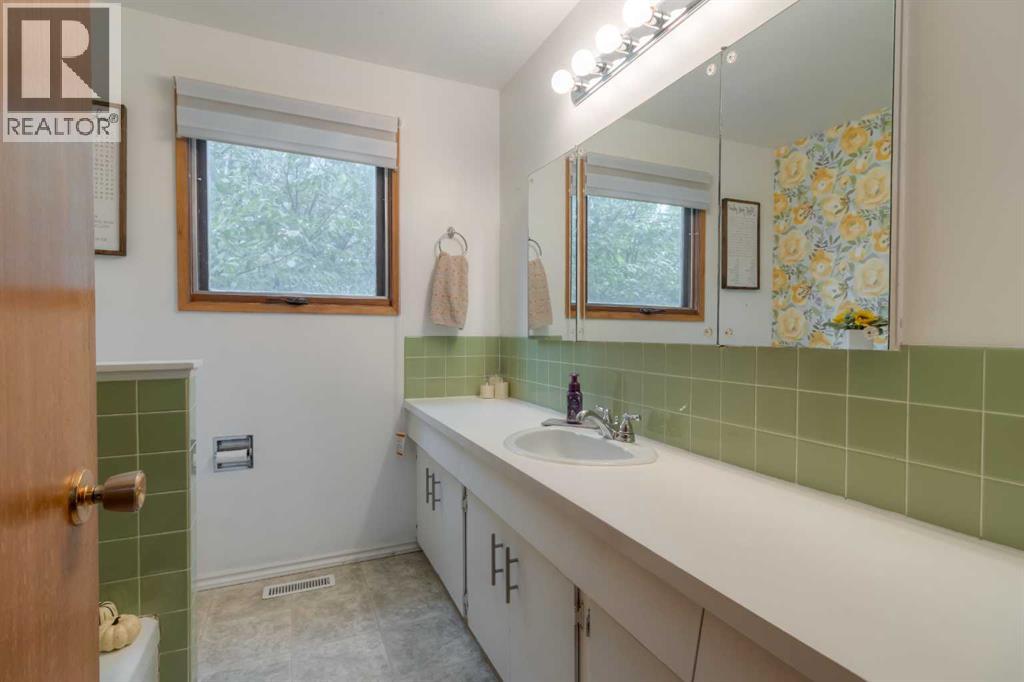 93009 211 Range Road Property Photo 27