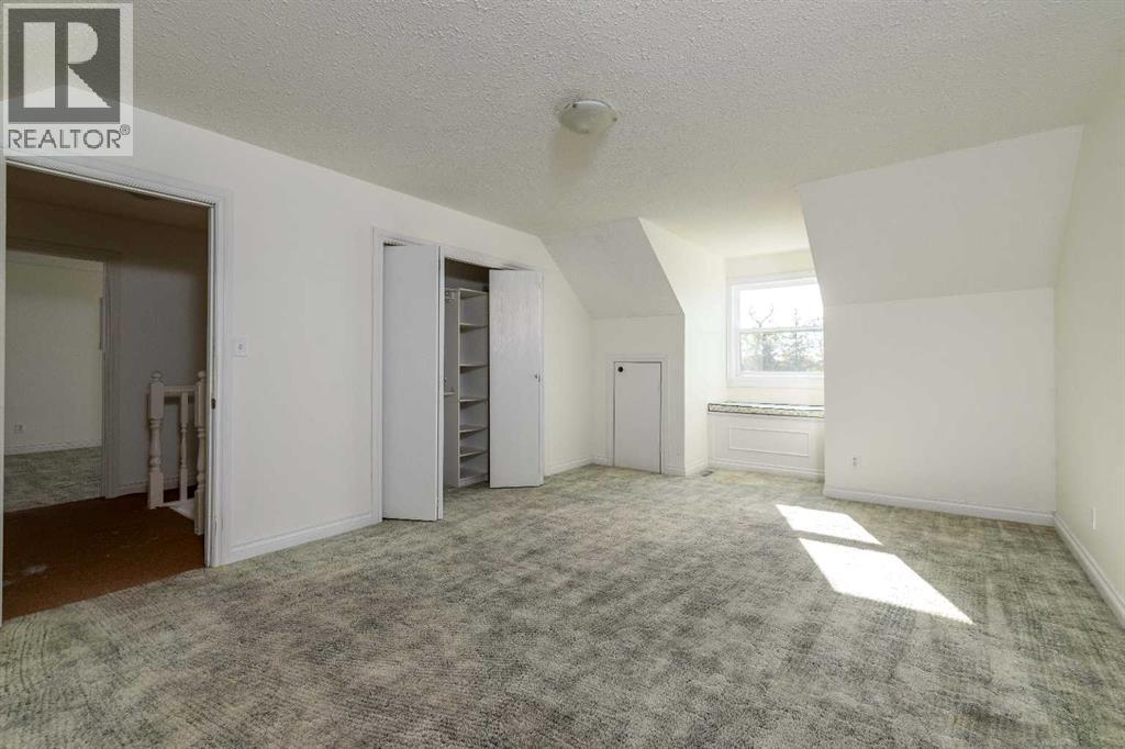 524026 Rr 20 Se-25-52-2-4 Property Photo 14