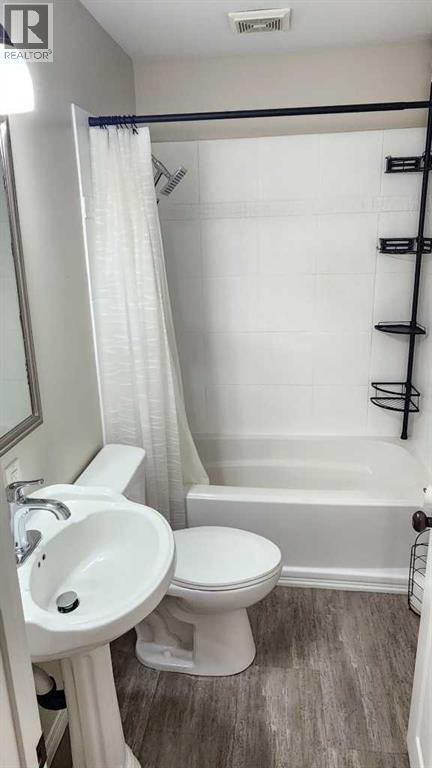517 3 Street S Property Photo 23